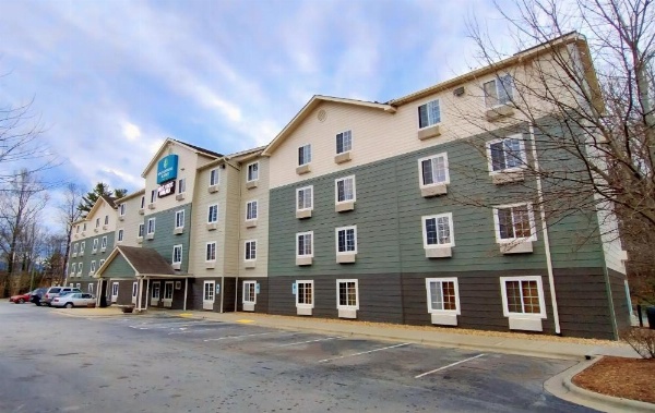 WoodSpring Suites Asheville - Biltmore West image 9